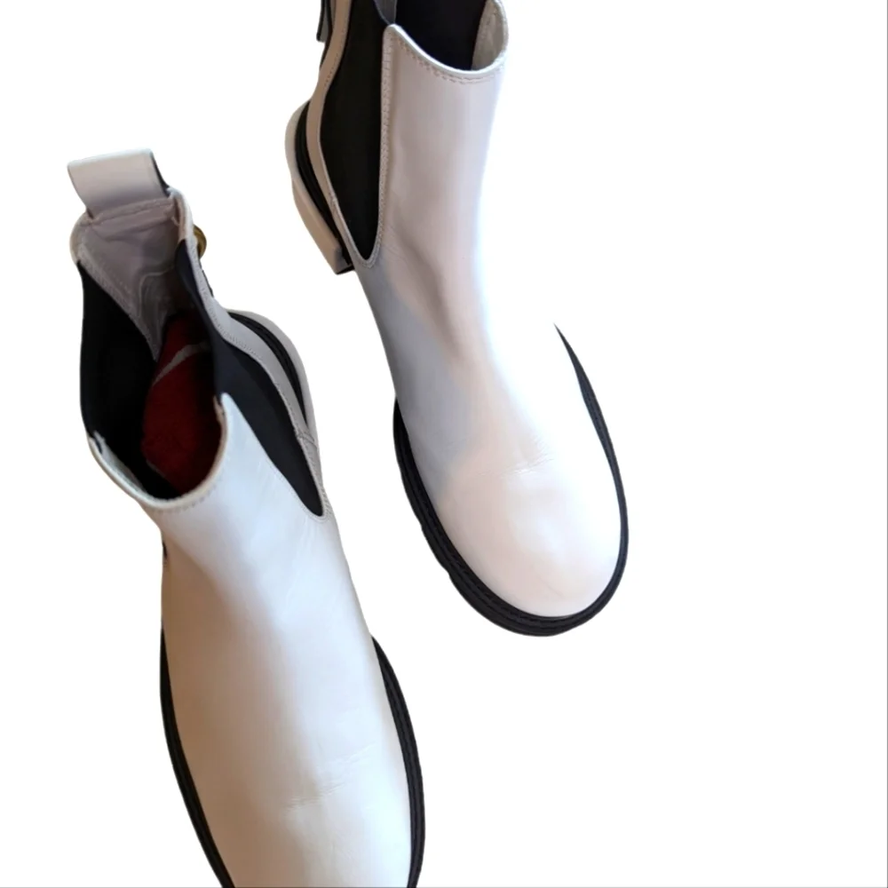 Frame Denim Le London White Chelsea Boots..Size 10-10.5